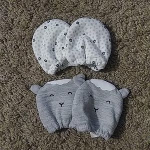 Baby hand mittens